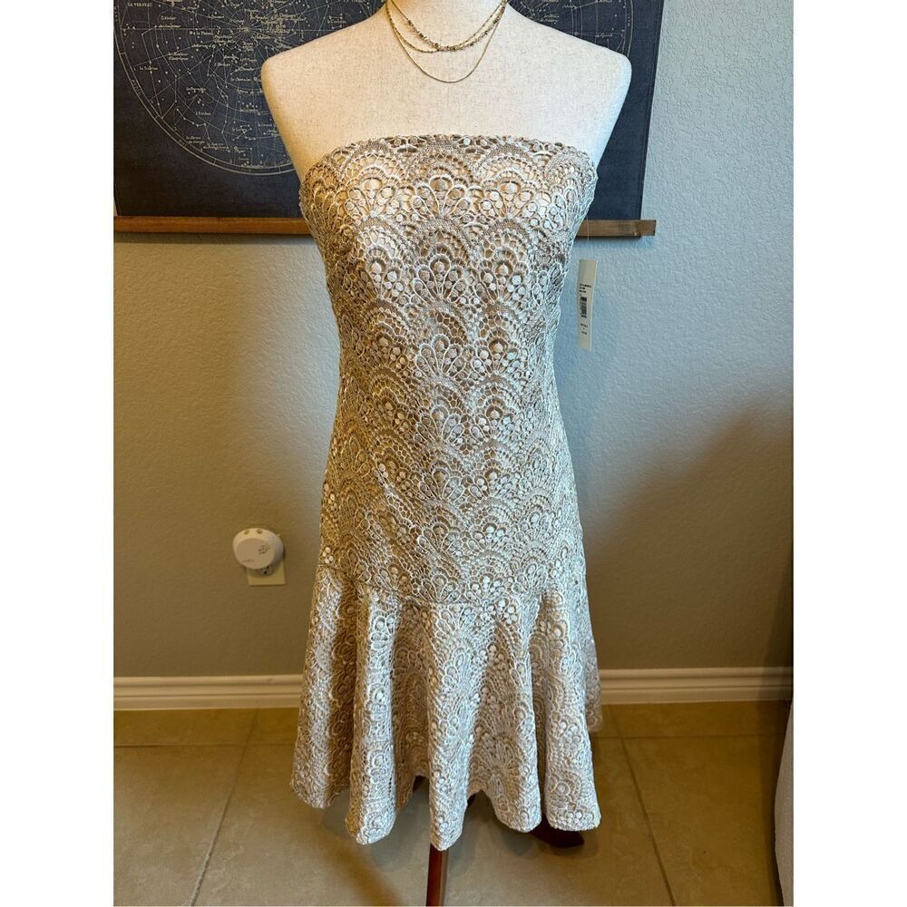 NWT Y2K Badgley Mishcka Strapless Lace Ivory Gold Midi Dress Women Size 6 SC1280